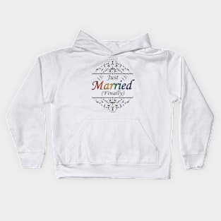 Just Married (Finally) Gay Pride Design with Floral Highlights Kids Hoodie